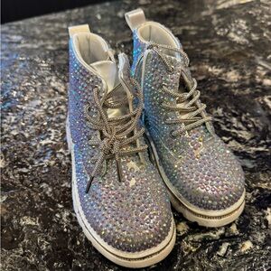 Sparkly Silver Kids Boots